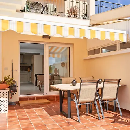 Daire 1st Line Burriana Nerja