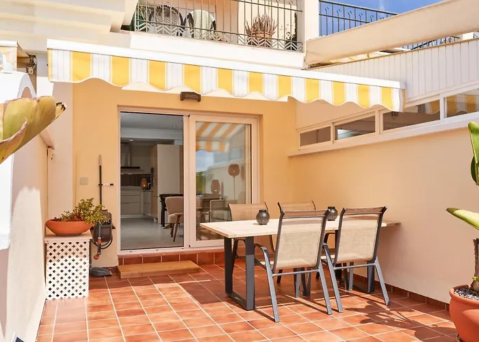 1st Line Burriana Apartmán