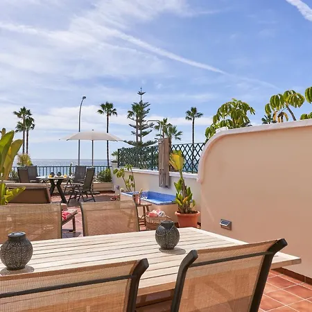 1st Line Burriana Apartamento Nerja